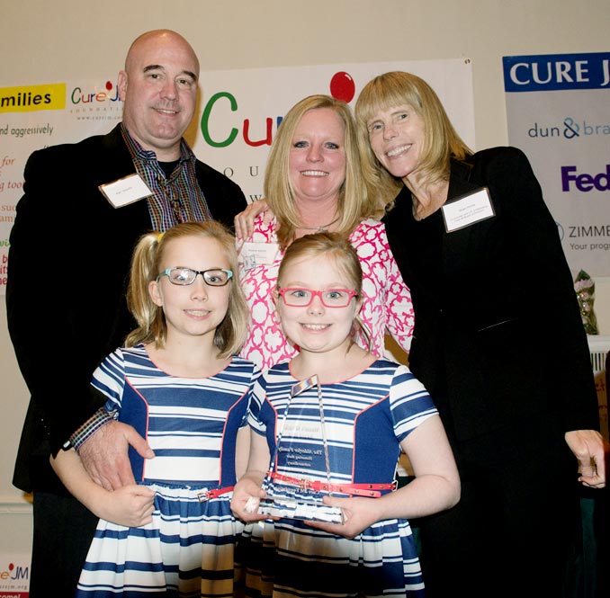 Alderfer Family receiving the Mason Miracle Award in 2016