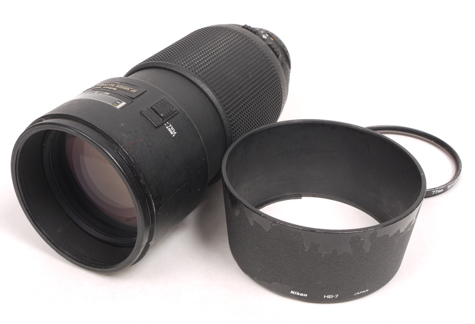 nikon80200f28-1.jpg