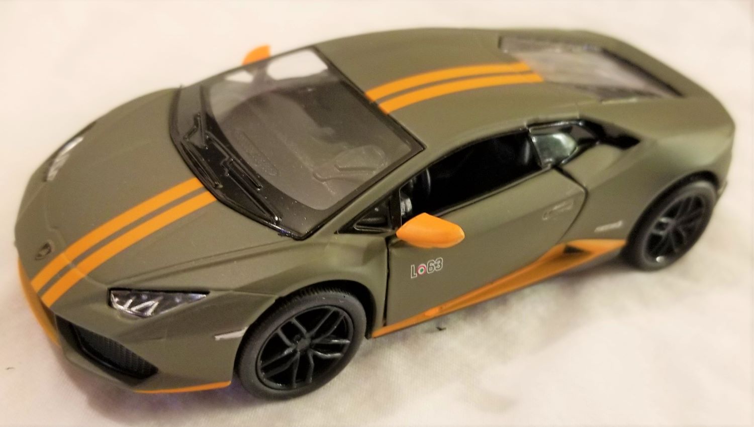 kinsmart lamborghini huracan