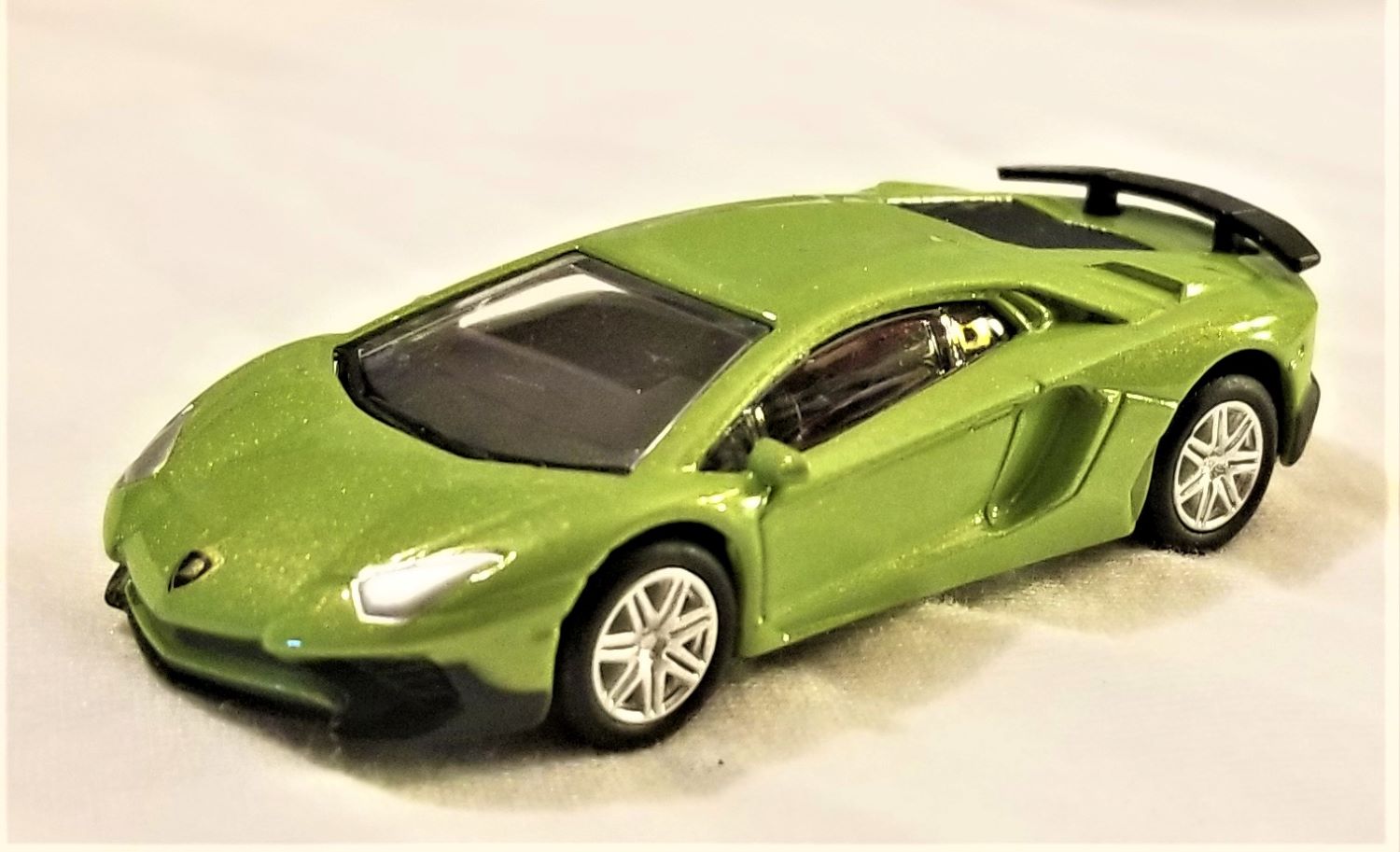 rmz city lamborghini aventador sv